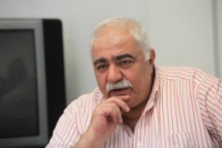 سيدمحمد بحرينيان: پشت‌پرده تصمیم کاهش تعرفه واردات خودرو