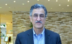 مسعود خوانساری :اقتصاد ایران معطل تصمیم‌گیری است