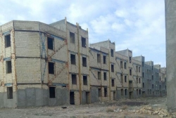 زریبافان: ساخت ۴۰۰ هزار مسکن عقبگرد است/ انتقاد از پنهانکاری دولت روحانی