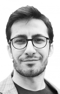 محمد ماشین‌چیان: بهانه‌ای برای توزیع رانت